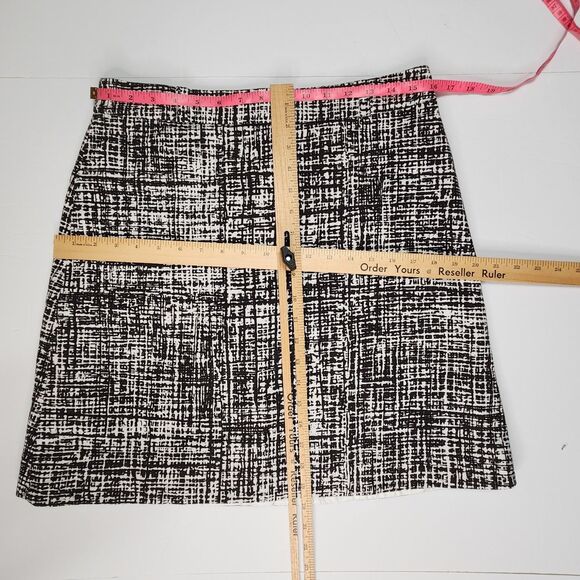 Kate Spade Skirt Size 10 Classsic Black White Abstract Geometric Grid Career - Picture 8 of 8